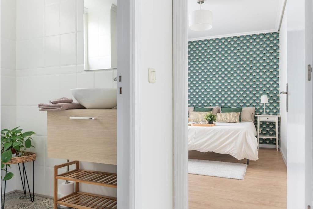 Centrico Y Comodo Apartamento Con Parking Privado Santander Exterior photo