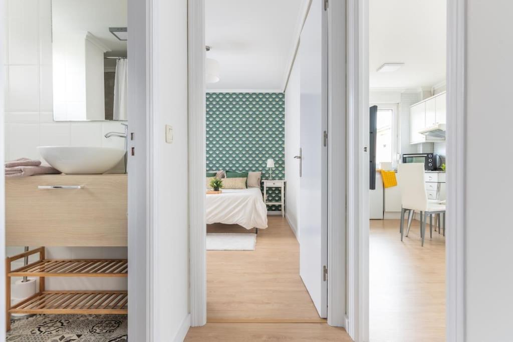 Centrico Y Comodo Apartamento Con Parking Privado Santander Exterior photo
